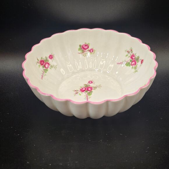 Shelley Bridal Rose Pattern Fine Bone China England Floral Bowl 13545 - Picture 2 of 5